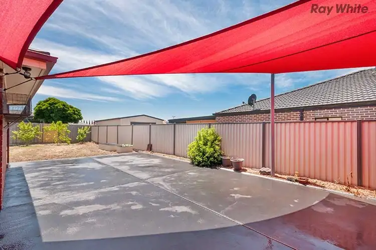 Seventh view of Homely house listing, 6 Coorong Court, Taylors Hill VIC 3037