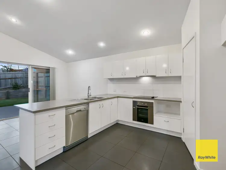 Fifth view of Homely house listing, 10 Patterson Street, Wynnum QLD 4178
