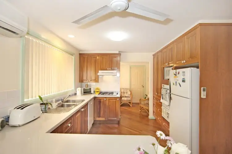 Fifth view of Homely villa listing, 1/3 Robert Place, Bateau Bay NSW 2261