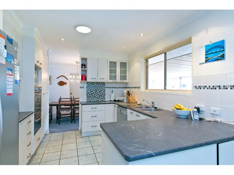 Fourth view of Homely house listing, 2 Leeds Court, Alexandra Hills QLD 4161