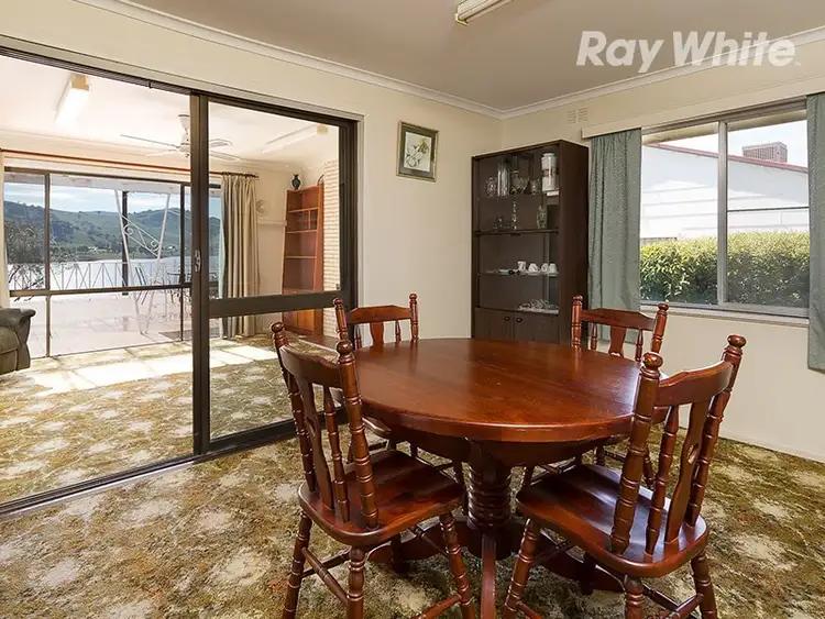 Sixth view of Homely house listing, 40 Queen Elizabeth Drive, Tallangatta VIC 3700