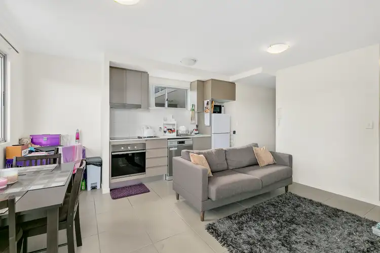Fourth view of Homely unit listing, 7/14 Rose Street, Southport QLD 4215