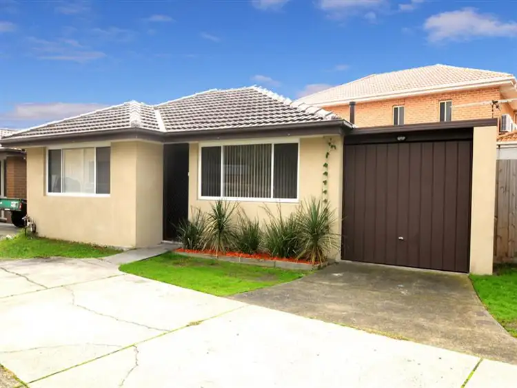 2/49 Swan Walk, Chelsea VIC 3196
