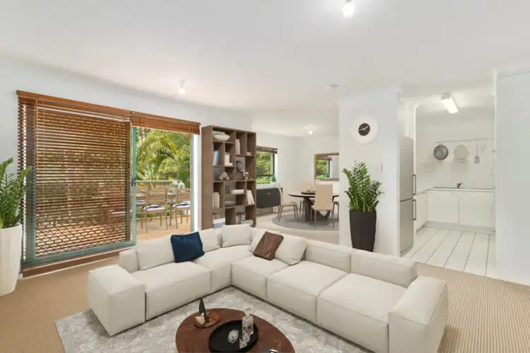 16/9 Domain Road, Currumbin QLD 4223