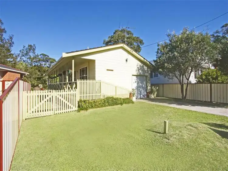 Main view of Homely house listing, 20 Wingfield Street, Windermere Park NSW 2264