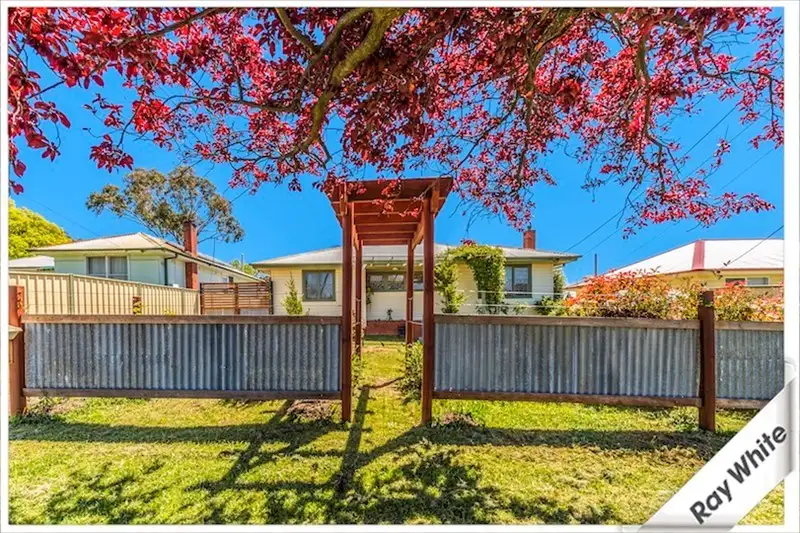 Main view of Homely house listing, 10 Wattle Street, Queanbeyan NSW 2620