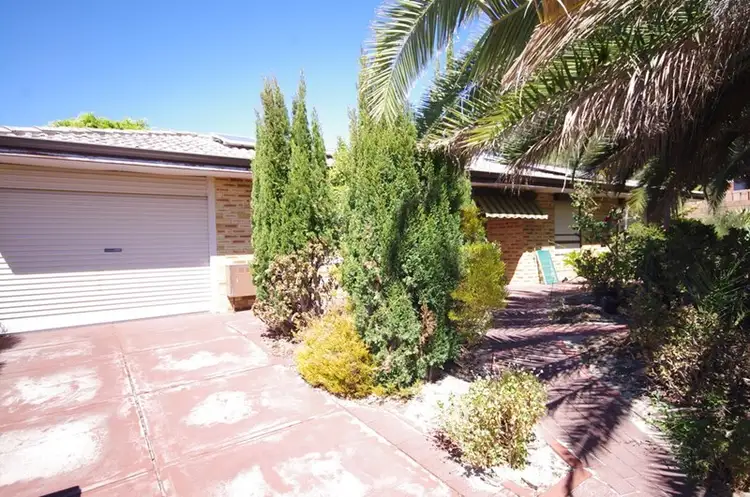 3 Gullan Close, Noranda WA 6062