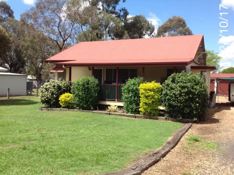 14 Cooper Street, Pittsworth QLD 4356