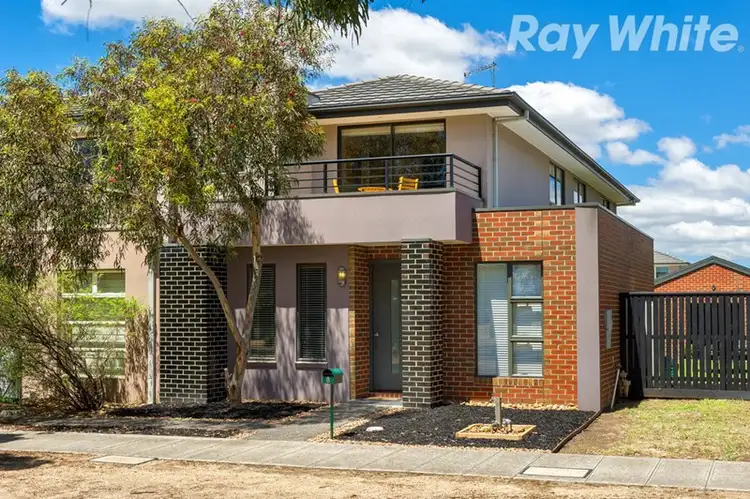 8 Shine Walk, Epping VIC 3076