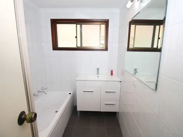 Sixth view of Homely house listing, 7 McCreanor Court, Berri SA 5343