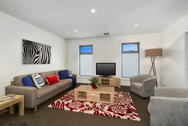 Sixth view of Homely house listing, 18 Buckingham Crescent, Doncaster VIC 3108