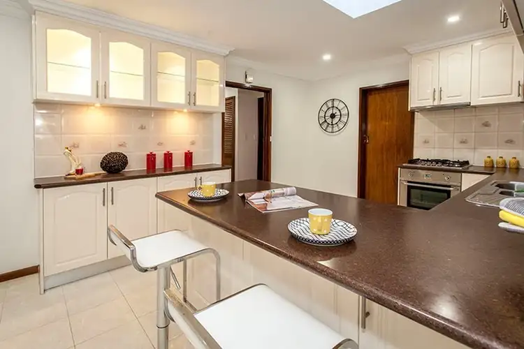 Sixth view of Homely house listing, 7 Pont Court, Keysborough VIC 3173