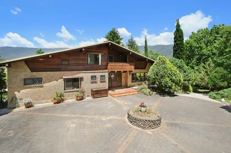 45 Caloutas Lane, Bright VIC 3741