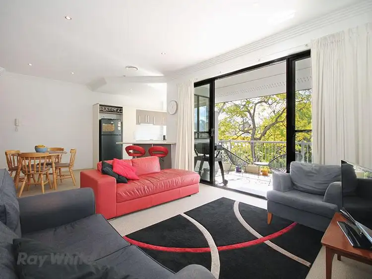 4/26 Lambert, Indooroopilly QLD 4068