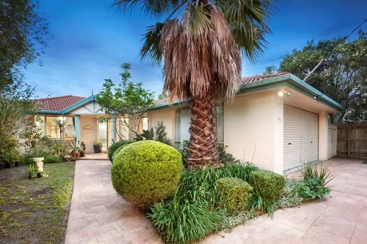 24 Riley Street, Oakleigh South VIC 3167