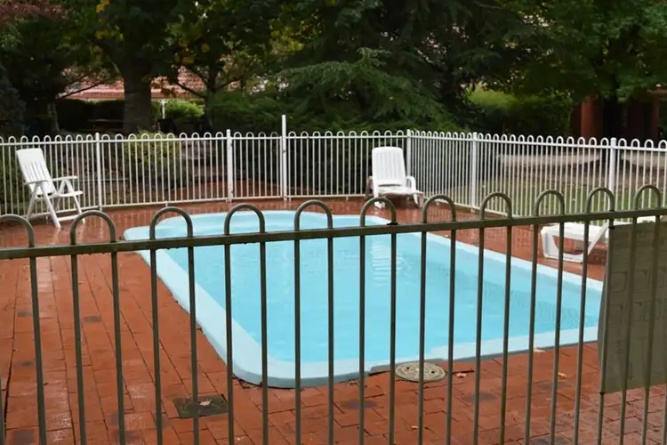 Fourth view of Homely unit listing, Unit 4/1-5 Racecourse Road, Bright VIC 3741
