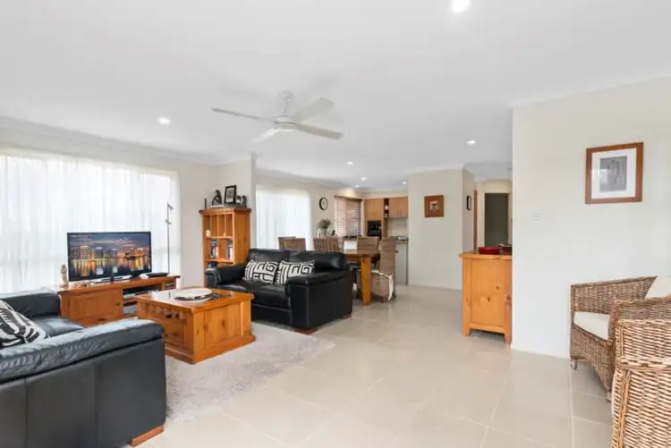 Seventh view of Homely other listing, 2/63 Laguna Avenue, Palm Beach QLD 4221