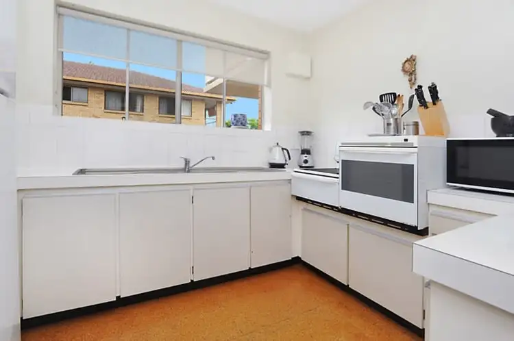 Fifth view of Homely apartment listing, 2/29 Bonney Avenue, Clayfield QLD 4011