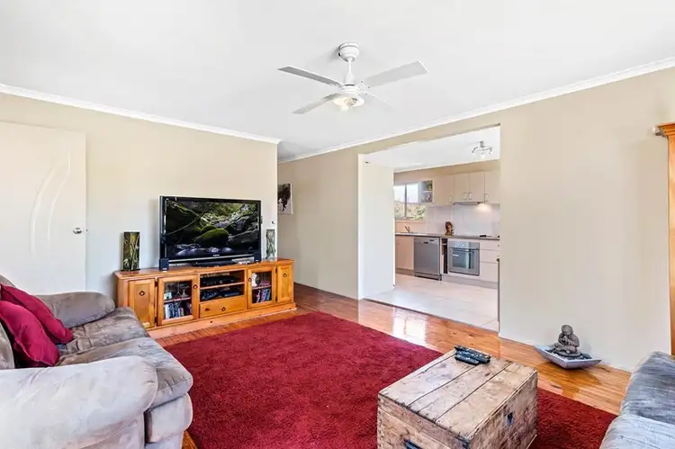 36 Lyngrove Street, Kingston QLD 4114