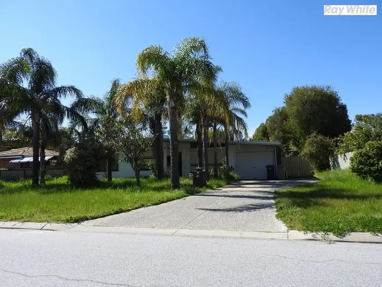 12 Aston Way, Gosnells WA 6110