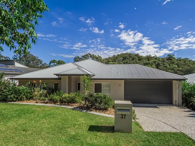 37 Castlereagh Close, Pacific Pines QLD 4211