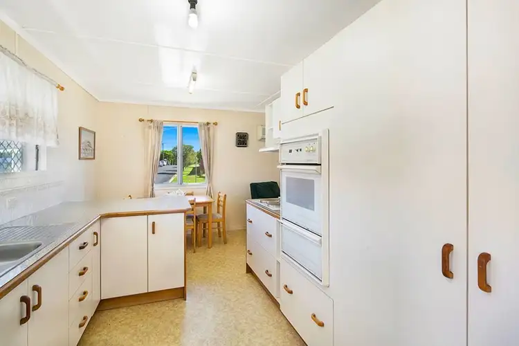 Fourth view of Homely house listing, 10 Hellyer Street, Wynnum West QLD 4178