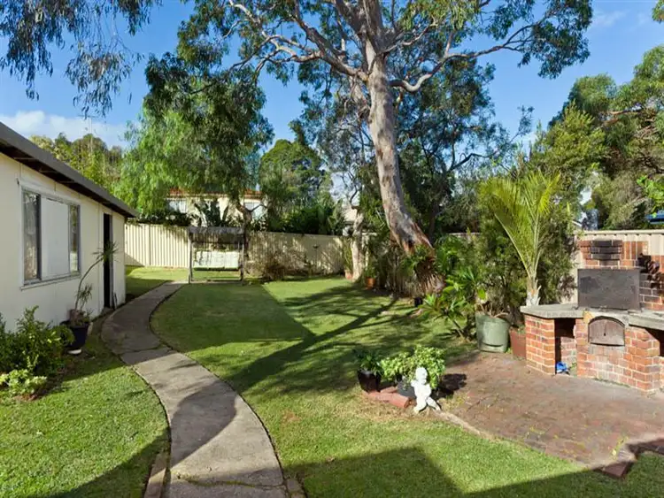 4 Bonnie View Street, Woolooware NSW 2230
