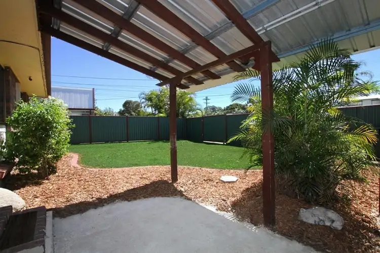 95 Waratah Drive, Crestmead QLD 4132