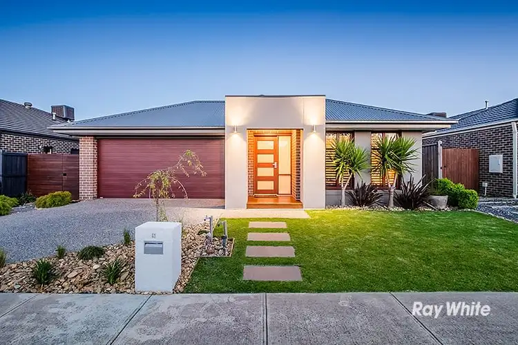11 Mimica Avenue, Lyndhurst VIC 3975