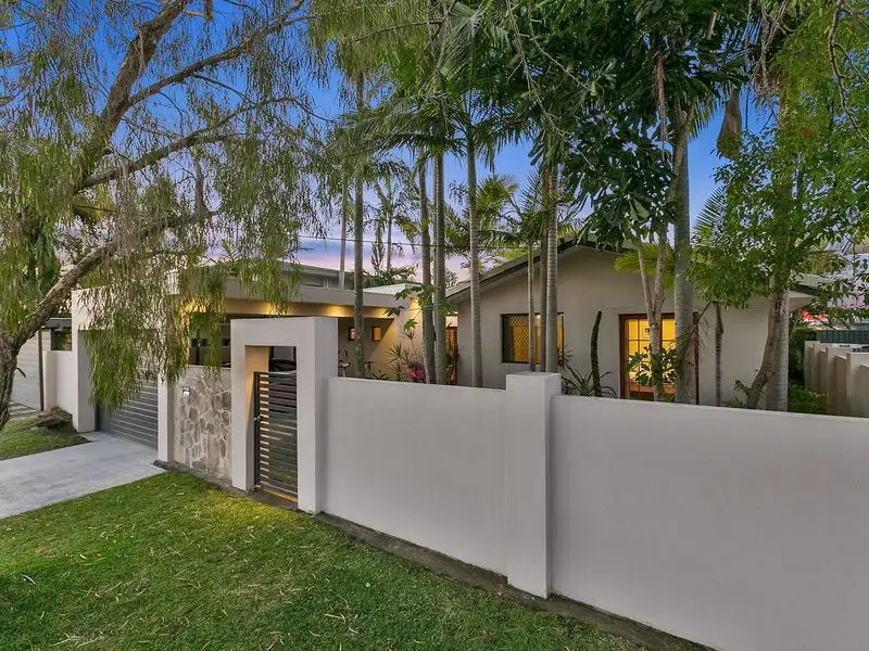 Main view of Homely house listing, 33 Coogeen Street, Sorrento QLD 4217