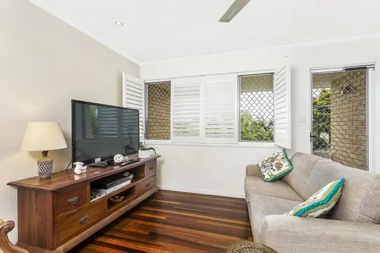 Seventh view of Homely unit listing, 1/19 Robinson Street, Coorparoo QLD 4151