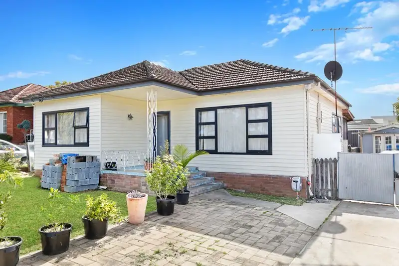 Main view of Homely house listing, 13 Gemoore Street, Smithfield NSW 2164