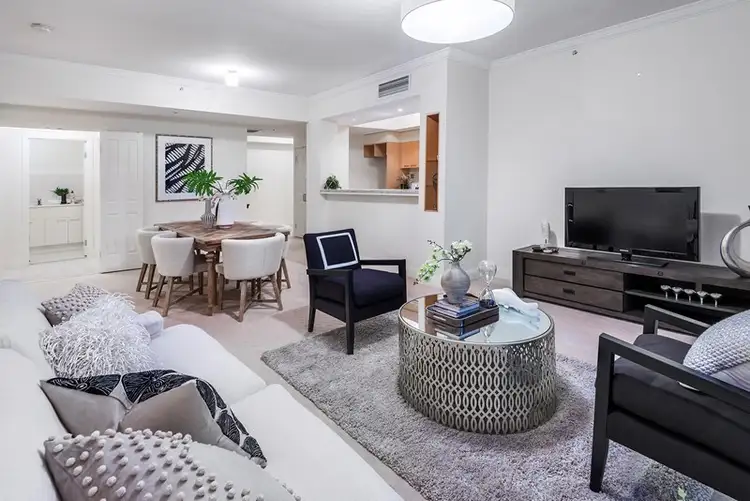 Third view of Homely apartment listing, 2/31 Harbour Road, Hamilton QLD 4007