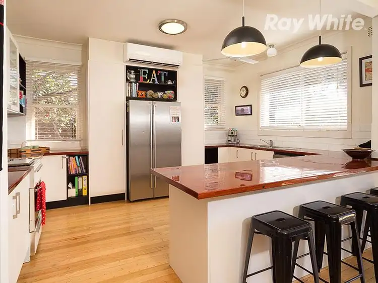 Sixth view of Homely house listing, 35 Queen Elizabeth Drive, Tallangatta VIC 3700