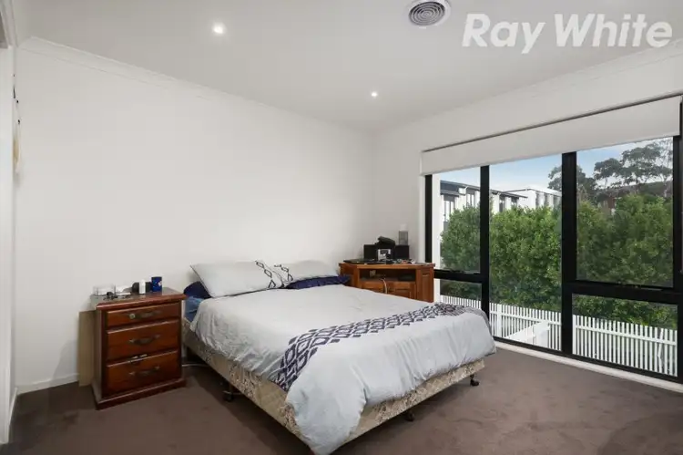 Seventh view of Homely townhouse listing, 16 Edinburgh Circuit, Bundoora VIC 3083