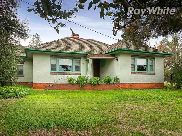 98 Balfour Street, Culcairn NSW 2660