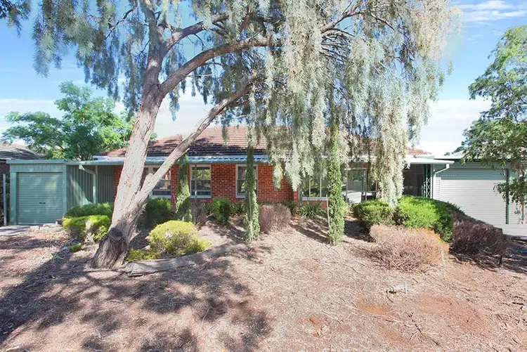 9 Crisp Road, Elizabeth Downs SA 5113