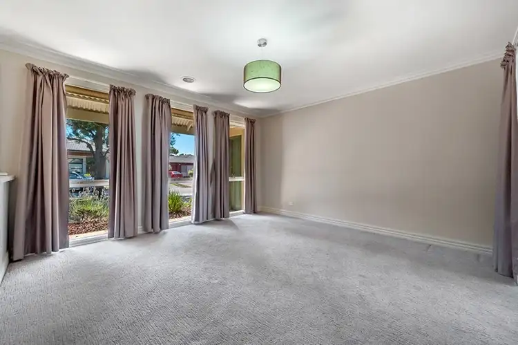 Third view of Homely house listing, 5 Taunton Place, Craigieburn VIC 3064