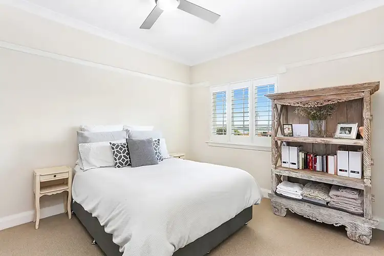 Fourth view of Homely apartment listing, 11/5 East Crescent Street, Mcmahons Point NSW 2060