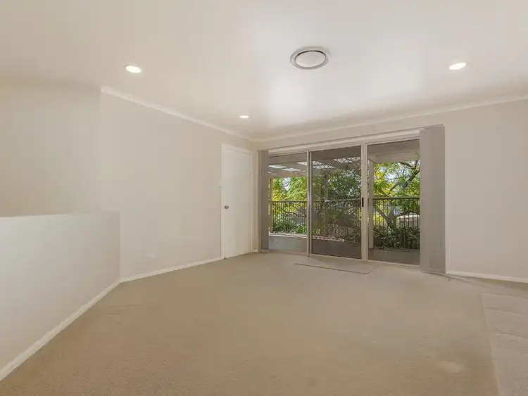 Seventh view of Homely house listing, 3 Islay Court, Merrimac QLD 4226