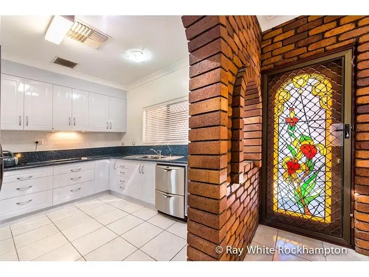Sixth view of Homely house listing, 2 Schneider Street, Norman Gardens QLD 4701