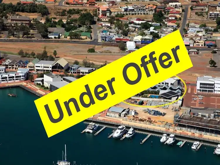 15/1 Museum Place, Geraldton WA 6530