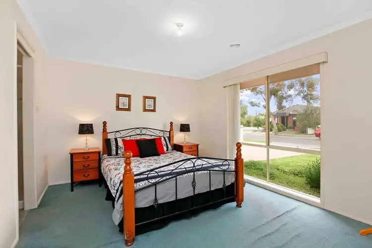 Sixth view of Homely house listing, 11 Wynnette Court, Epping VIC 3076
