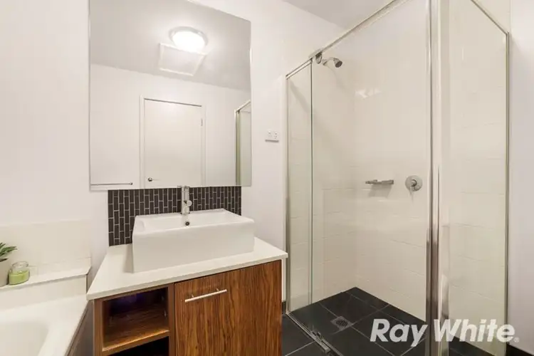 Fourth view of Homely apartment listing, 5/25 Princeton Terrace, Bundoora VIC 3083