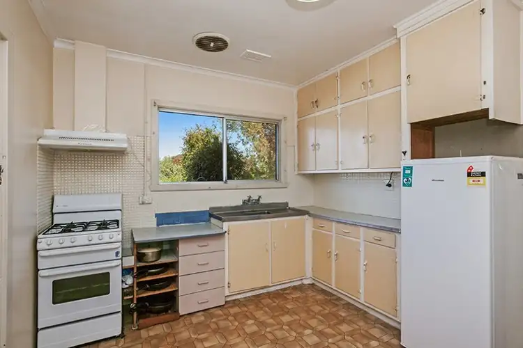 Fifth view of Homely house listing, 7 Mitchell Court, Glenroy VIC 3046