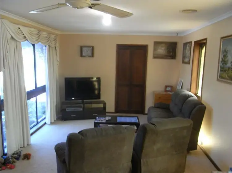 Fifth view of Homely house listing, 106 Pell Street, Howlong NSW 2643