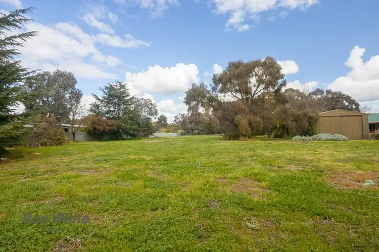 112-114 Bank Street, Howlong NSW 2643