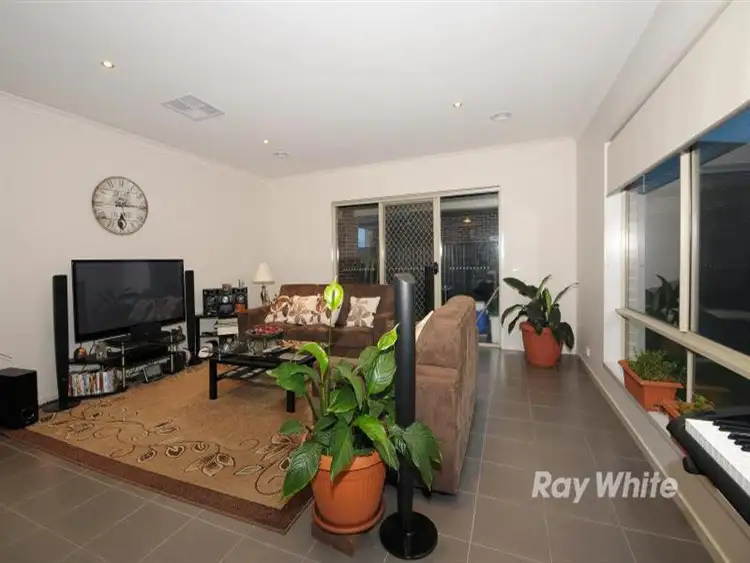 Fourth view of Homely house listing, 24 Kindred Avenue, Cranbourne North VIC 3977