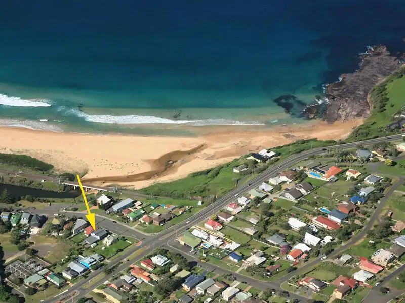 Main view of Homely townhouse listing, 2/19 Hothersal Street, Kiama NSW 2533