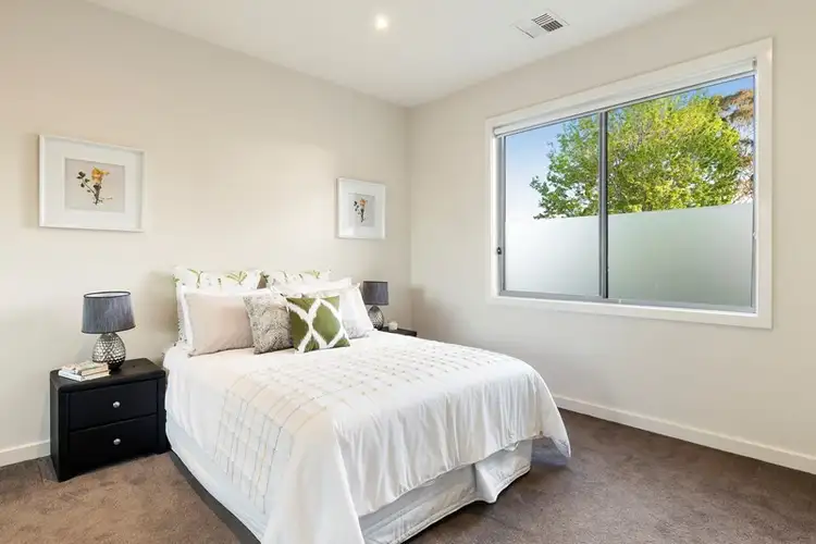 Sixth view of Homely townhouse listing, 2/34 Golf Links Avenue, Oakleigh VIC 3166